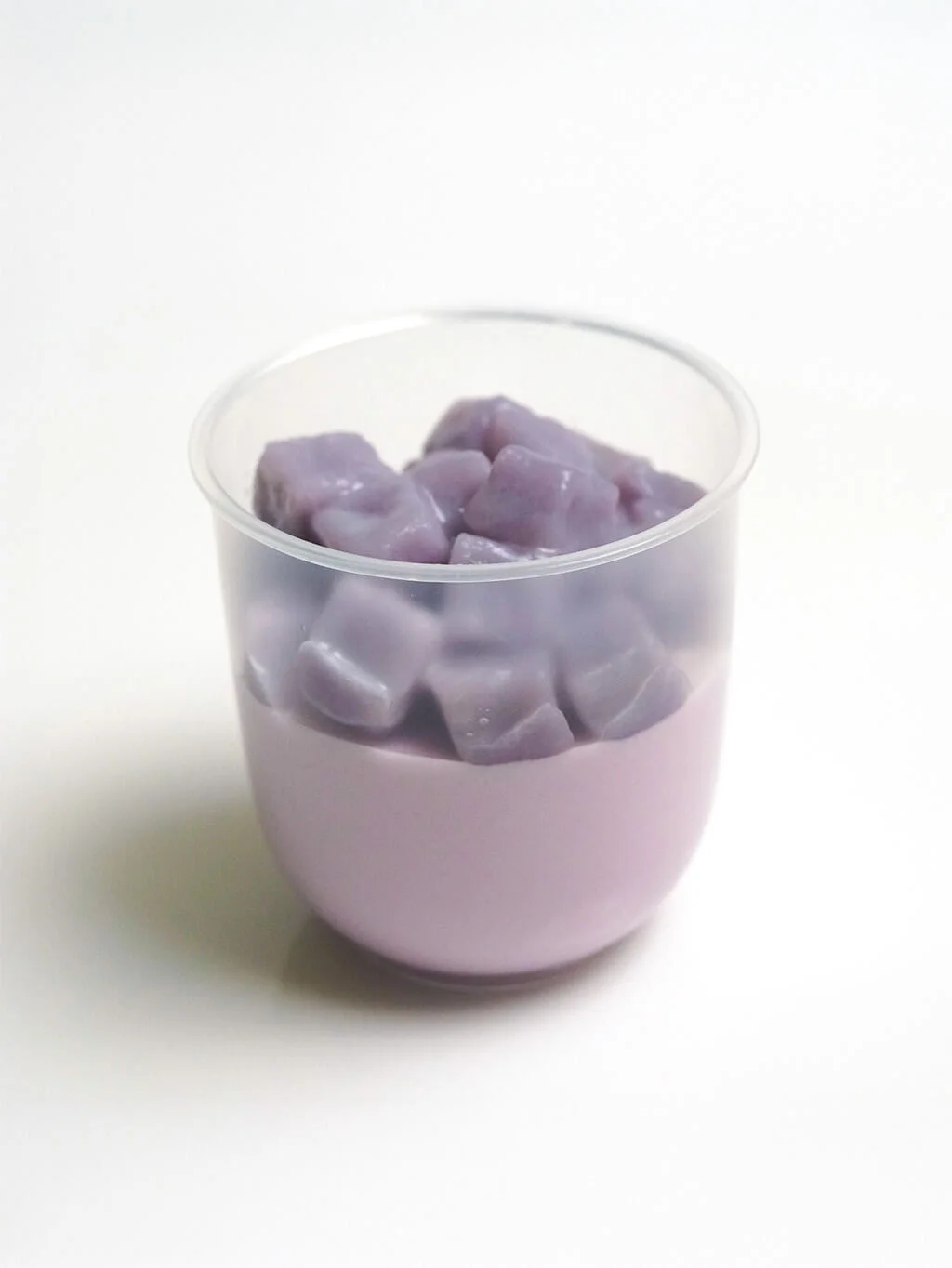เมนู: Taro Bua Loy Milk Pudding