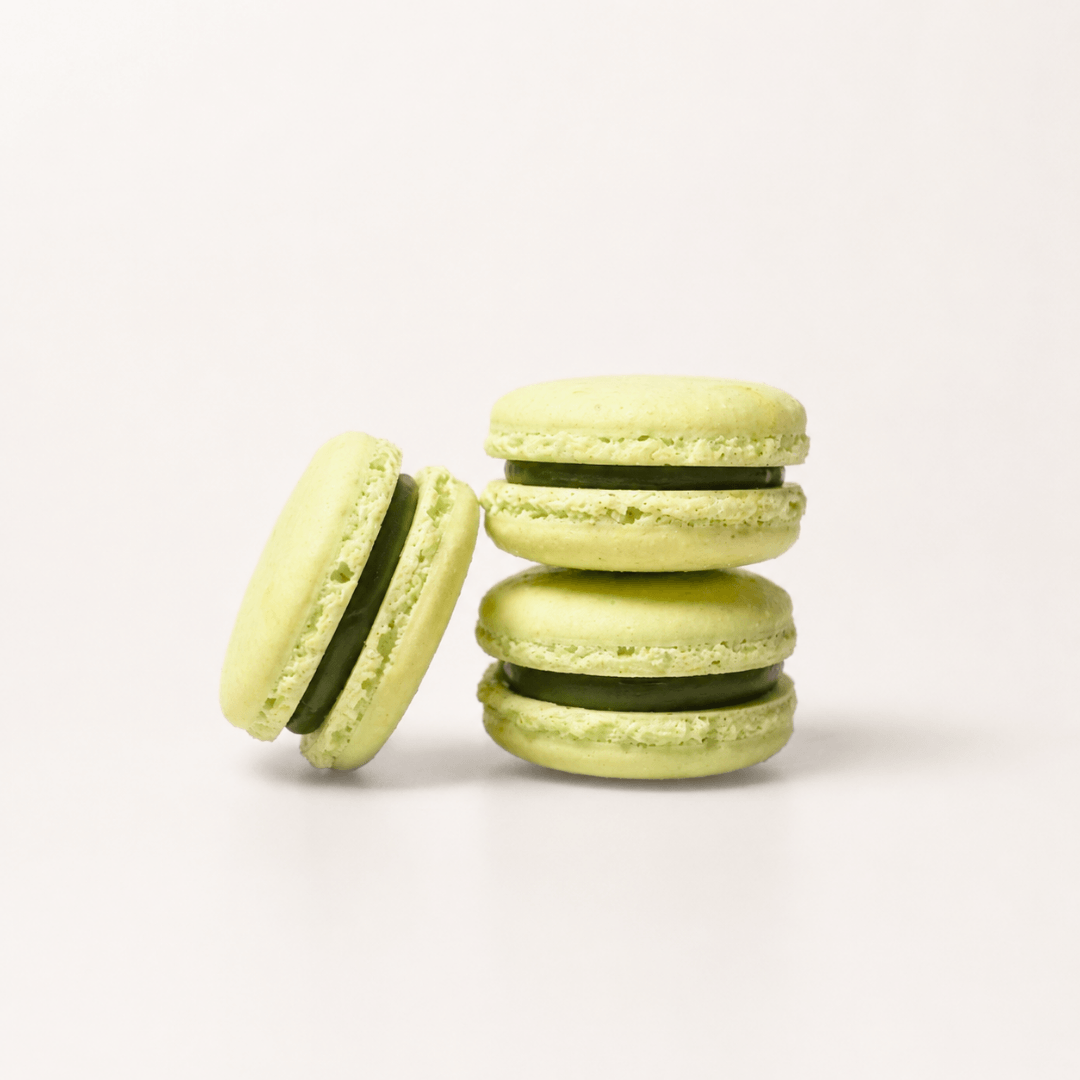 เมนู: Matcha Pistachio Macaron